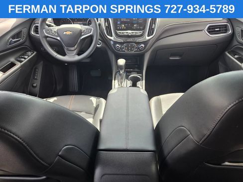 Used 2023 Chevrolet Equinox Premier FWD image 17