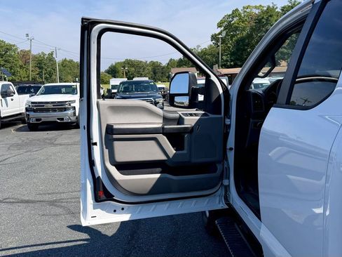 Used 2020 Ford F250 XL w/ Power Equipment Group AWD/4WD image 12