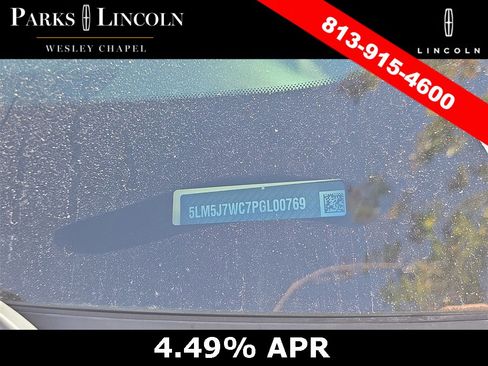 Used 2023 Lincoln Aviator Reserve image 4