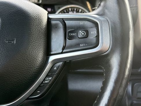 Used 2019 RAM 1500 Laramie RWD image 27
