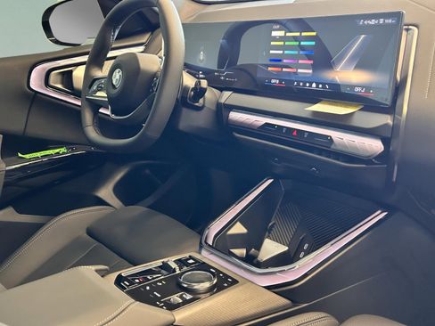 Used 2026 BMW X3 xDrive30 w/ Convenience Package image 28