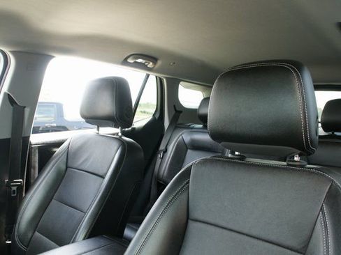 Used 2023 GMC Terrain SLT FWD image 14