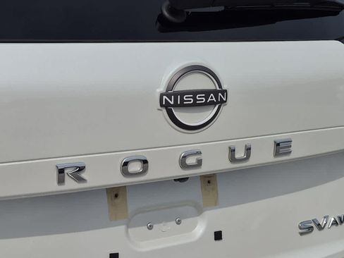 Used 2023 Nissan Rogue SV AWD/4WD image 20