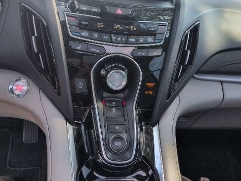 Used 2021 Acura RDX w/ Technology Package AWD/4WD image 10