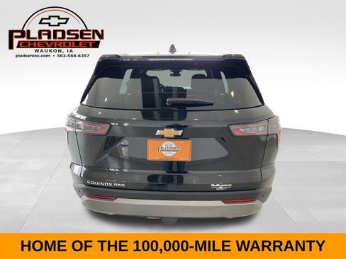Used 2025 Chevrolet Equinox LT AWD/4WD image 3