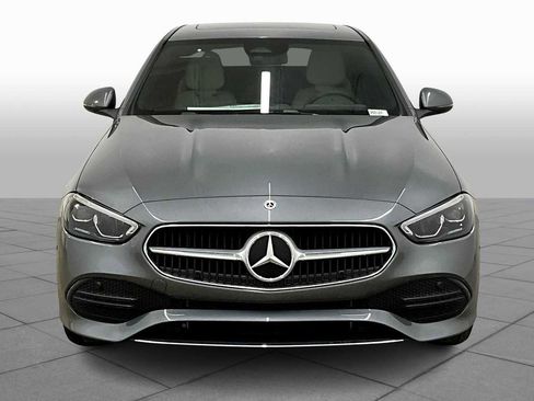Used 2025 Mercedes-Benz C 300 Sedan image 3