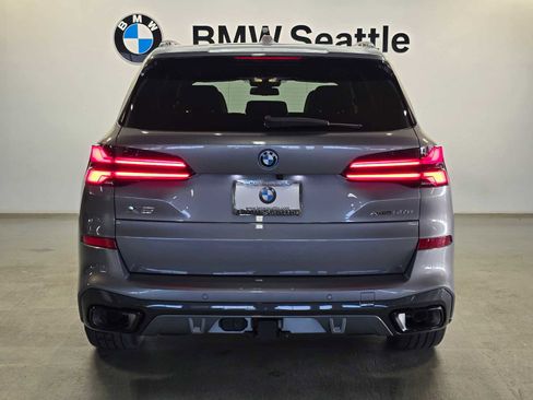 New 2026 BMW X5 xDrive50e w/ M Sport Package AWD/4WD image 5