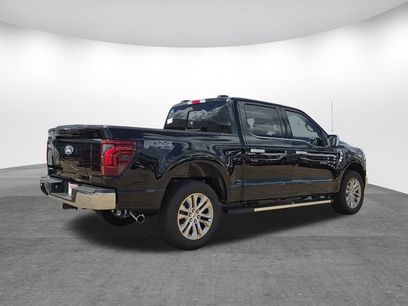 New 2026 Ford F150 Lariat w/ Equipment Group 501A Mid