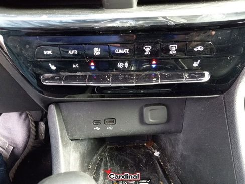 Used 2024 Buick Encore GX Avenir w/ Avenir Technology Package image 32