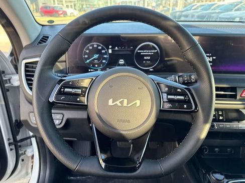 New 2025 Kia Seltos SX AWD/4WD image 27
