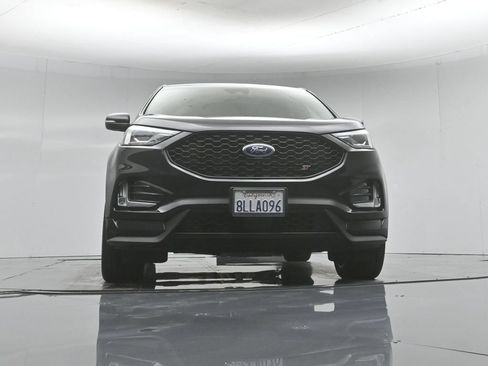 Used 2019 Ford Edge ST w/ Equipment Group 401A AWD/4WD image 53