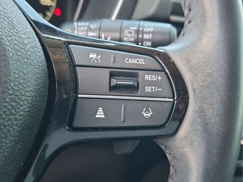 Used 2023 Honda Pilot EX-L image 10