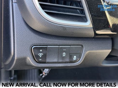 Used 2025 Kia Seltos S image 10