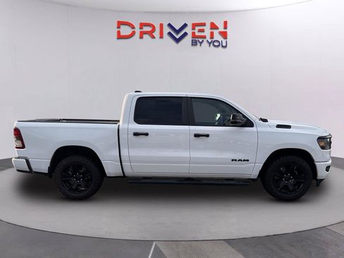 Used 2023 RAM 1500 Big Horn AWD/4WD image 3