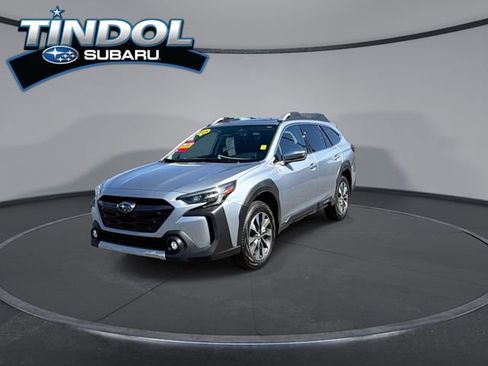 Certified 2025 Subaru Outback Touring XT w/ Popular Package #2 AWD/4WD image 4