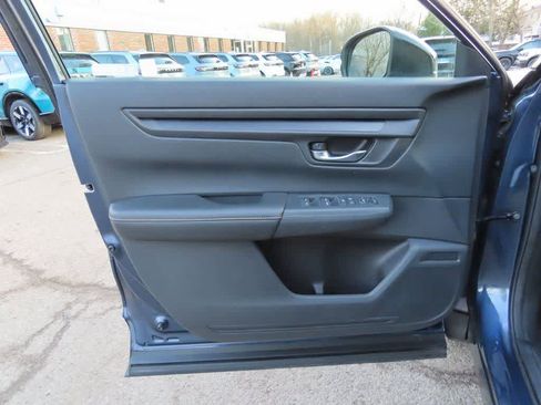 Certified 2025 Honda CR-V Sport image 16