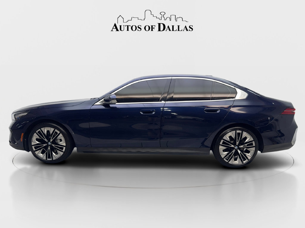 Used 2024 BMW 530i w/ Executive Package RWD image 6