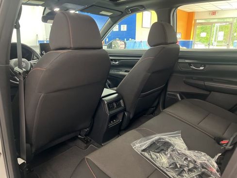 Used 2024 Honda CR-V Sport image 16