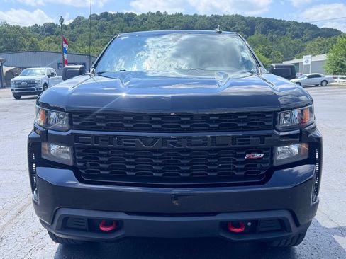 Used 2021 Chevrolet Silverado 1500 Custom Trail Boss w/ Midnight Edition AWD/4WD image 5
