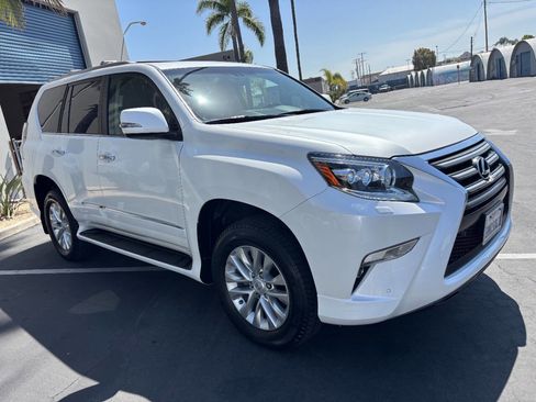 Used 2019 Lexus GX 460 Premium AWD/4WD image 7