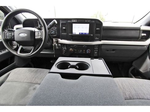 Used 2024 Ford F250 XLT w/ FX4 Off-Road Package AWD/4WD image 7