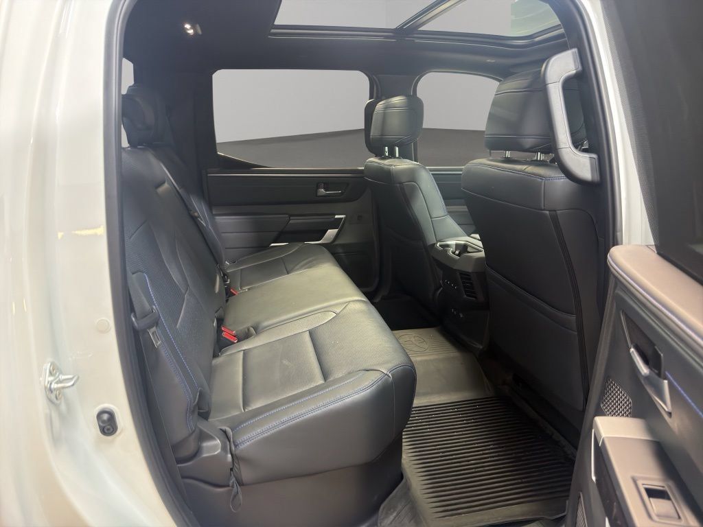 Used 2025 Toyota Tundra Platinum AWD/4WD image 19