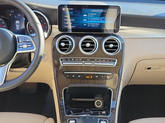Used 2021 Mercedes-Benz GLC 300 image 21