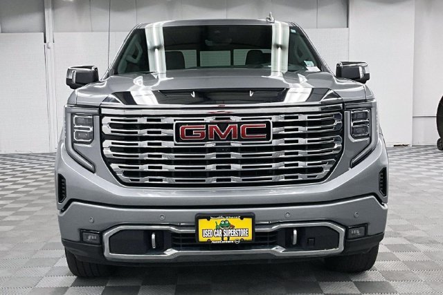 Used 2024 GMC Sierra 1500 Denali w/ Denali Reserve Package AWD/4WD image 4