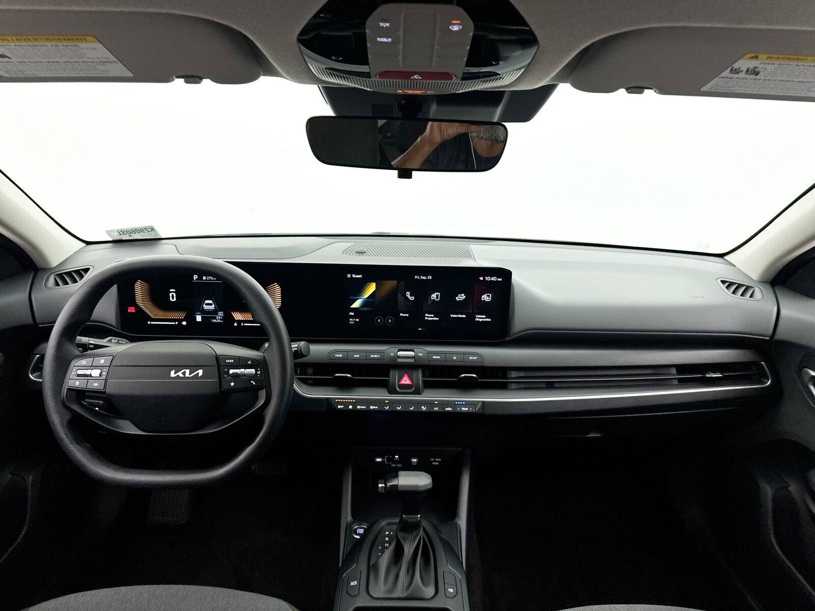 Used 2025 Kia K4 FWD image 18