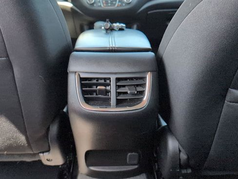 Used 2024 Chevrolet Malibu LT FWD image 35