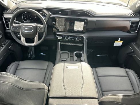 New 2026 GMC Sierra 2500 Denali image 8