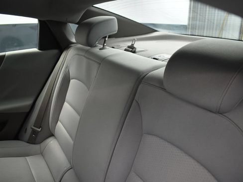 Used 2021 Chevrolet Malibu LS FWD image 12