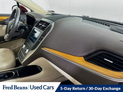 Used 2016 Lincoln MKC Reserve w/ Lincoln MKC Climate Package image 32