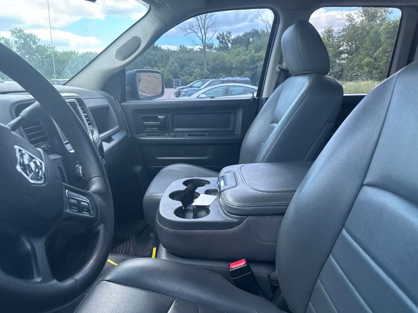 Used 2014 RAM 1500 Tradesman AWD/4WD image 29