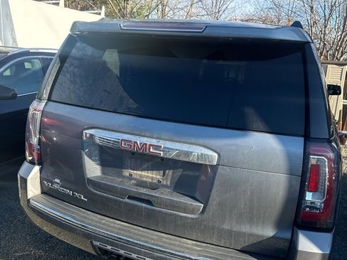 Used 2020 GMC Yukon XL Denali w/ Open Road Package image 6