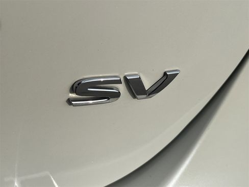 Certified 2021 Nissan Rogue Sport SV image 6