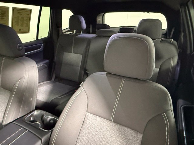 Used 2025 GMC Acadia Elevation FWD image 37