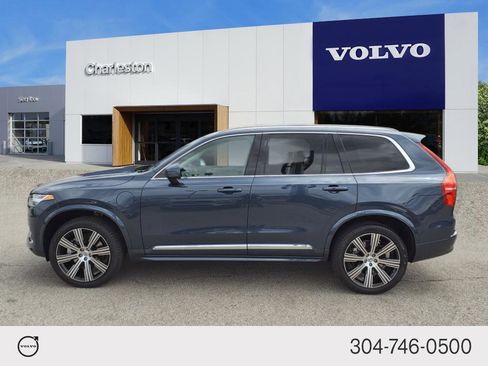 Certified 2025 Volvo XC90 T8 Plus w/ Protection Package image 6