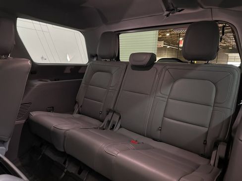 Used 2019 Lincoln Navigator Reserve AWD/4WD image 51