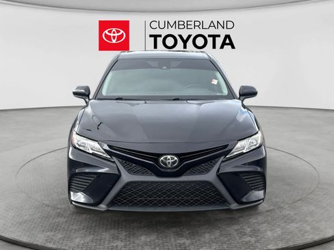 Used 2019 Toyota Camry SE FWD image 8