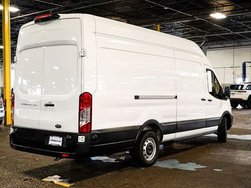 Used 2025 Ford Transit 250 148 High Roof Extended w/ Load Area Protection Package RWD image 10