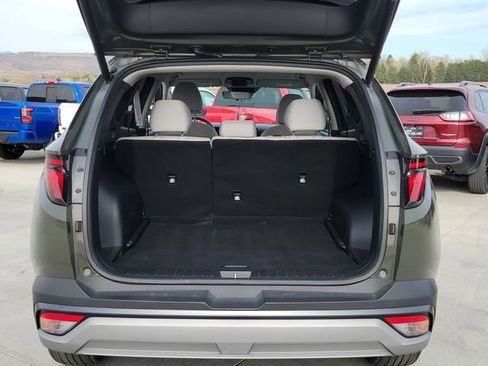 Used 2025 Hyundai Tucson SEL AWD/4WD image 13