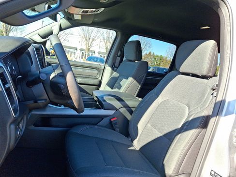 Used 2025 RAM 1500 Big Horn image 24