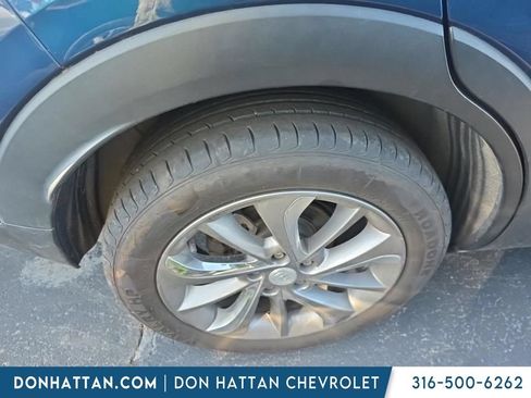 Used 2021 Buick Encore GX Select w/ Experience Buick Package FWD image 4