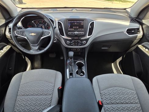 Used 2023 Chevrolet Equinox LT FWD image 10