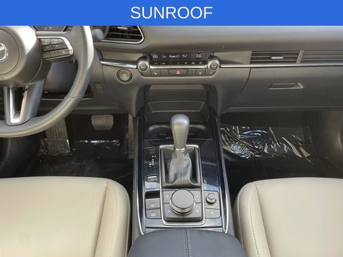 Used 2025 MAZDA CX-30 AWD 2.5 S w/ Preferred Package image 11