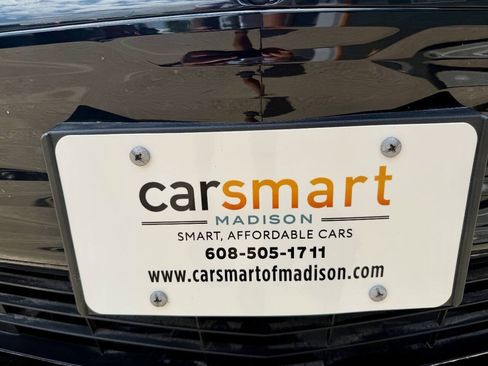 Used 2023 Chevrolet Bolt EUV Premier w/ Redline Edition FWD image 7