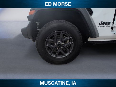 Used 2024 Jeep Wrangler Sport S image 14