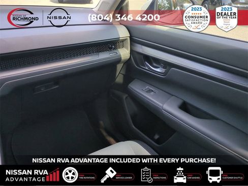 Used 2025 Honda CR-V EX image 18