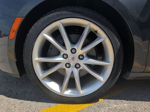 Used 2013 Cadillac XTS Premium AWD/4WD image 4